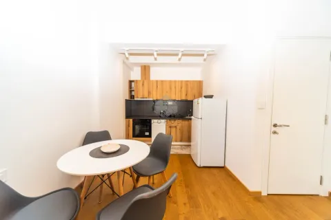 Rent, one bedroom apartment, 60m², Stara Varoš, Podgorica - image 4
