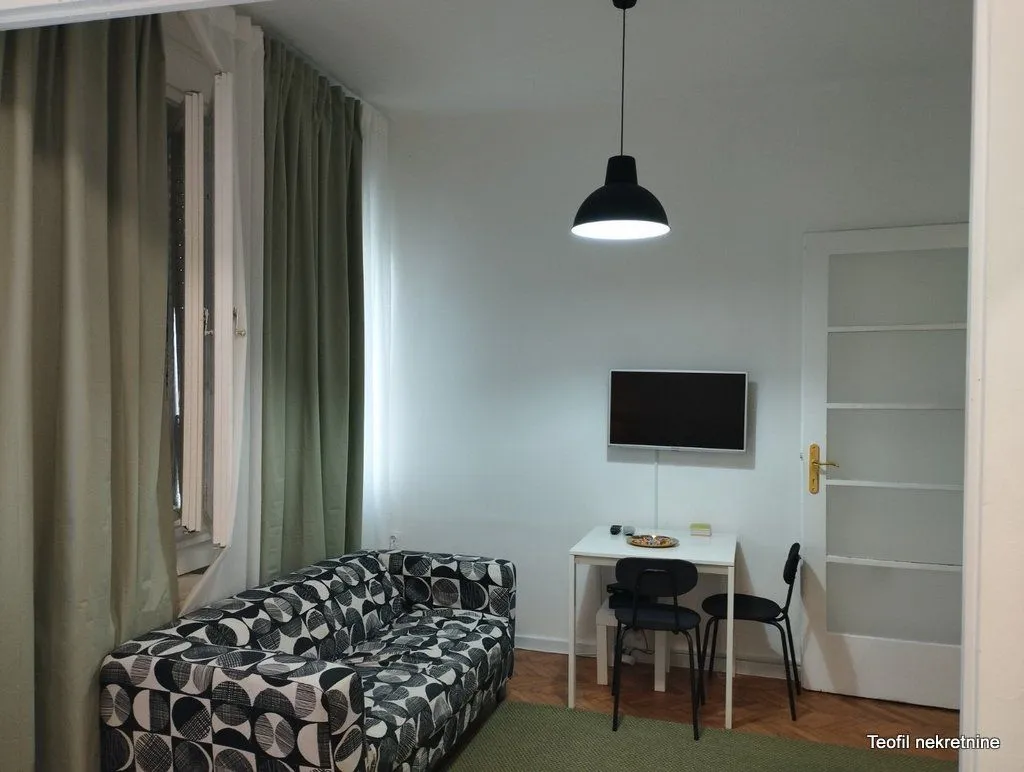 Sale, studio apartment, 25m², Vračar, Šid