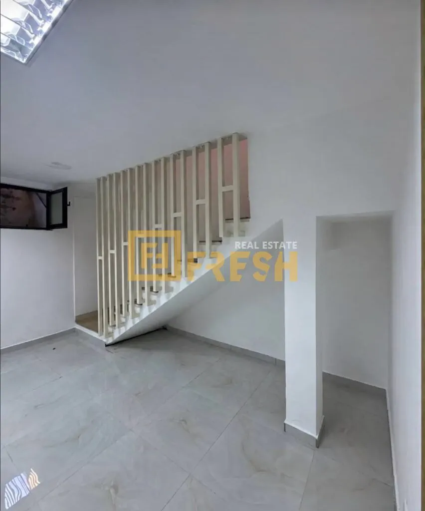 Sale, office space, 64m², Gintaš, Podgorica