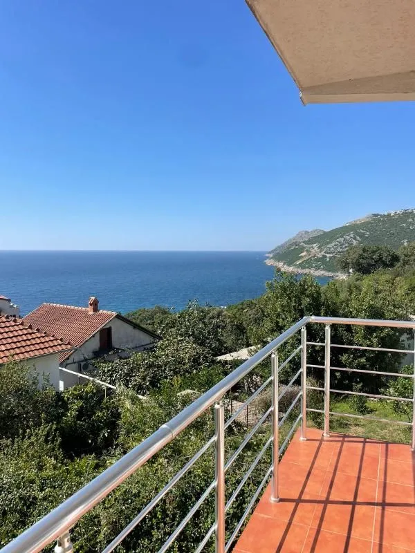 Prodaja, kuća, 340m², Dobra Voda, Budva