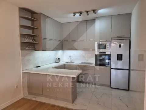 Prodaja, jednosoban stan, 63m², Kruševac, Podgorica - image 7