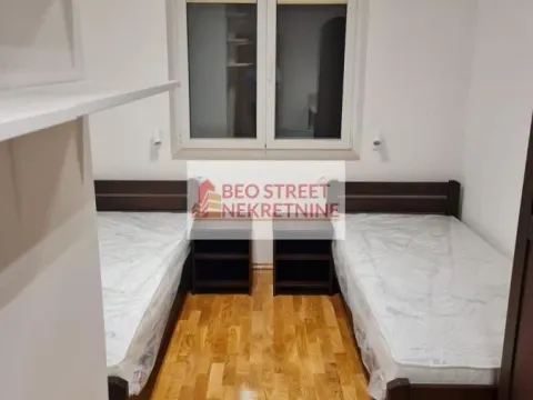 Prodaja, četvorosoban stan, 72m², Topla, Herceg Novi - image 4