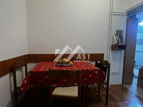 Izdavanje, dvosoban stan, 49m², Centar, Novi Sad - image 5