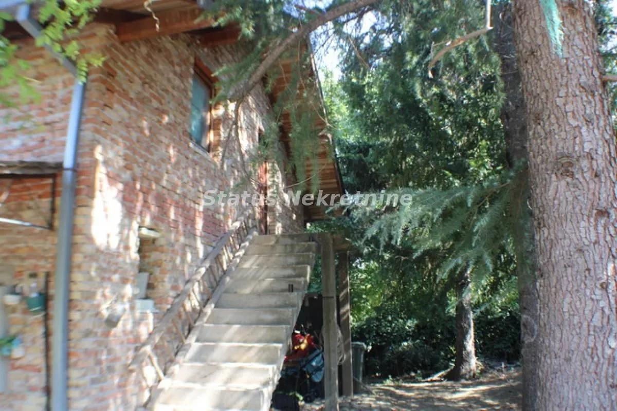 Prodaja, kuća, 104m², Petrovaradin, Novi Sad