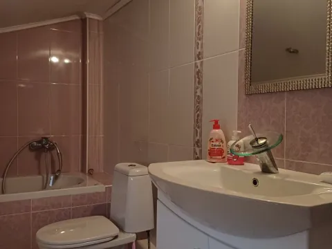 Sale, three bedroom apartment, 84m², Zemun Gornji Grad, Zemun Sve Podlokacije - image 16