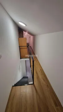 Izdavanje, trosoban stan, 40m², Kalenić Pijaca, Vračar Sve Podlokacije - image 14