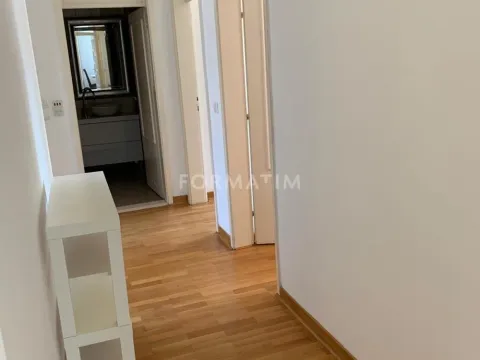 Rent, four bedroom apartment, 125m², Savski Venac, Beograd