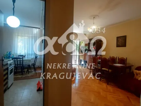 Prodaja, kuća, 330m², Erdoglija, Kragujevac - image 10