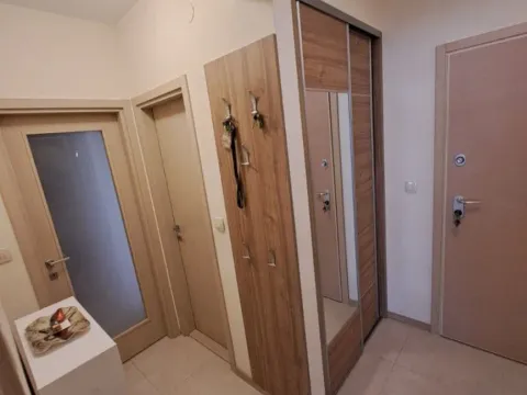 Prodaja, dvosoban stan, 72m², City Kvart, Podgorica - image 7