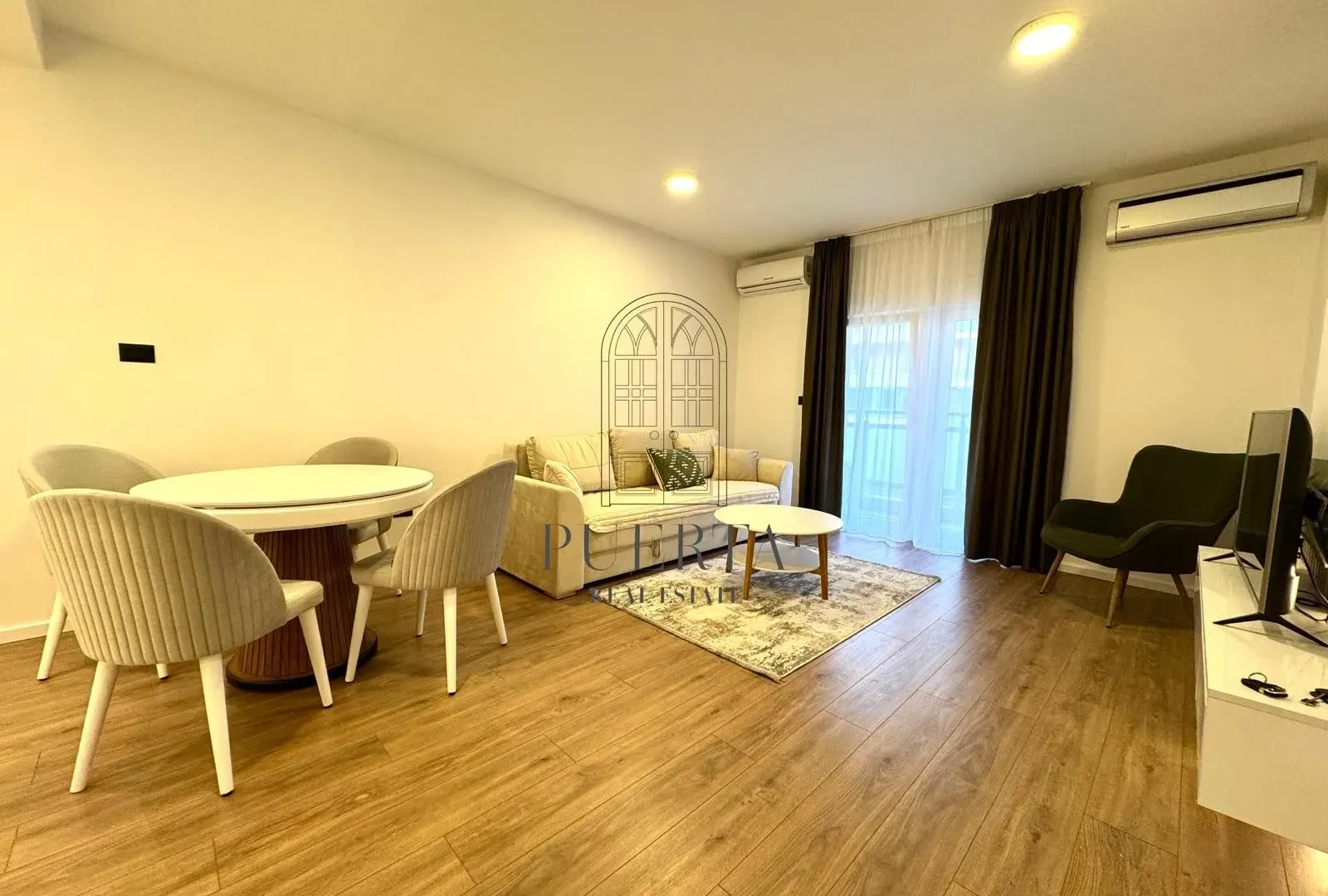 Rent, one bedroom apartment, 54m², City Kvart, Podgorica