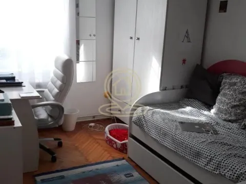 Rent, two bedroom apartment, 41m², Kalenić Pijaca, Vračar Sve Podlokacije - image 4