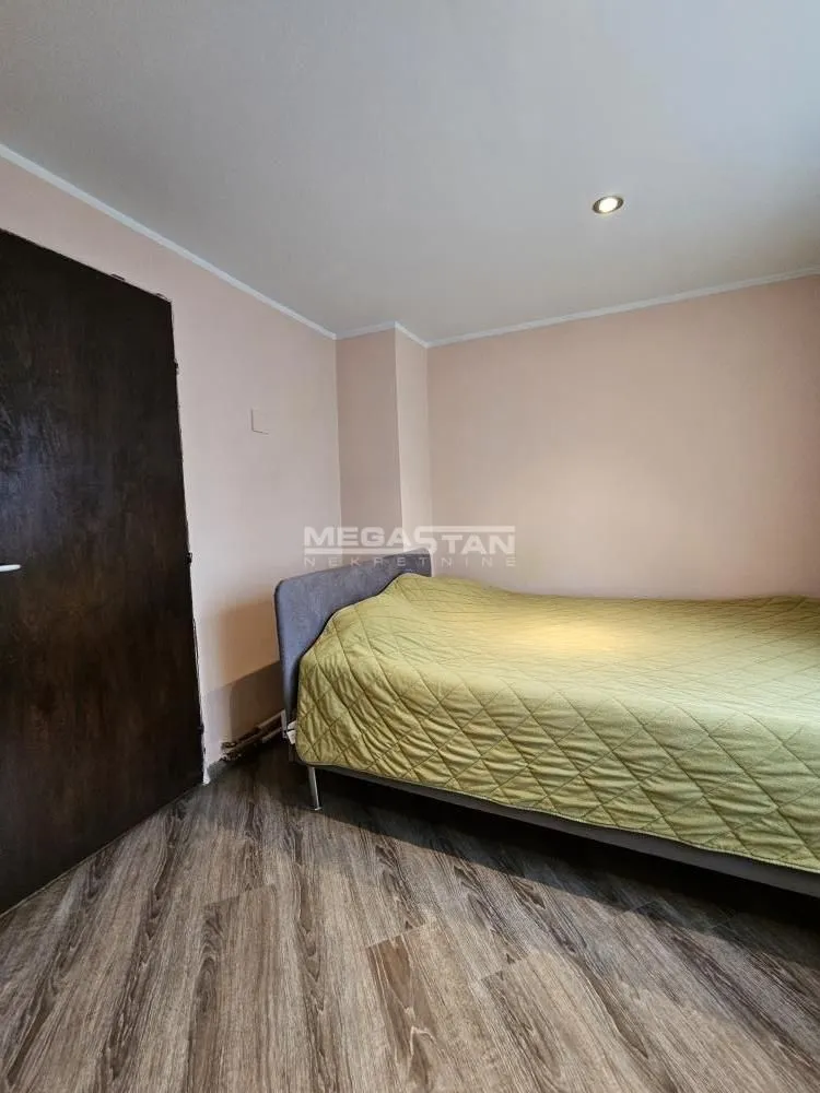 Prodaja, kuća, 214m², Zvezdarska Šuma, Zvezdara Sve Podlokacije