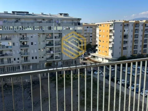 Rent, two bedroom apartment, 65m², Stari Aerodrom, Podgorica - image 9