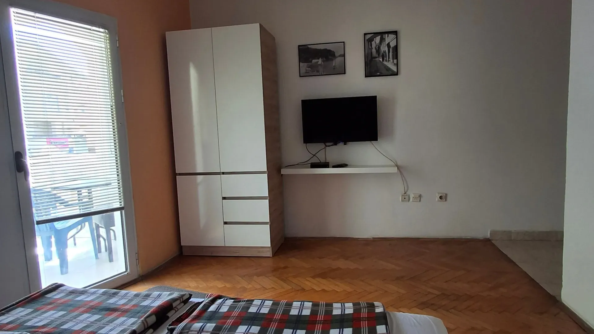 Daily-rent, studio apartment, 29m², Podkošljun, Budva