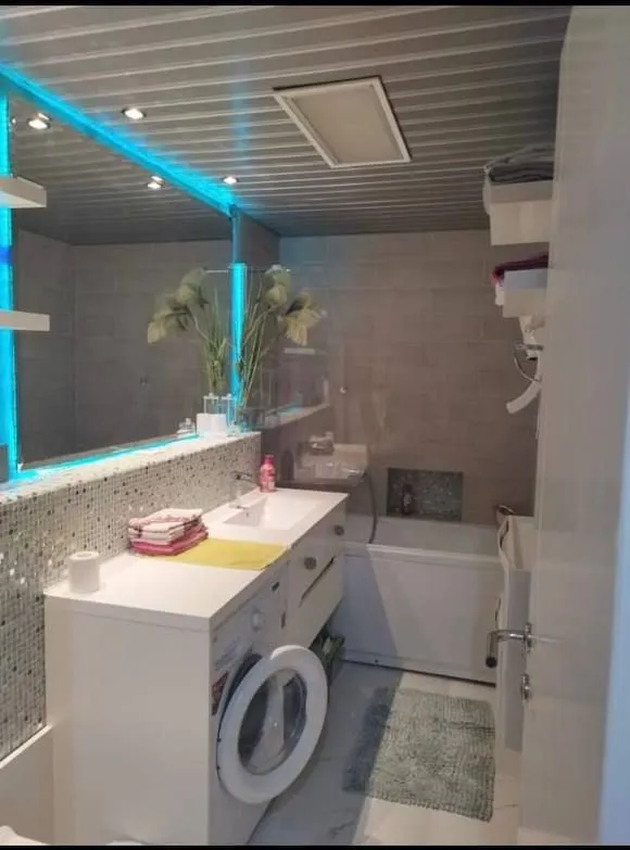 Prodaja, trosoban stan, 104m², Babilonija, Budva
