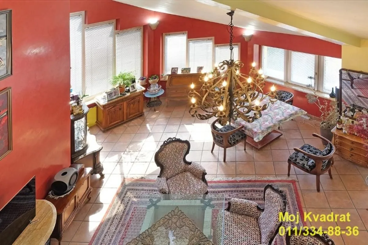 Sale, house, 765m², Zemun Sve Podlokacije, Beograd