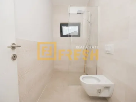 Izdavanje, kuća, 214m², Stara Varoš, Podgorica - image 17