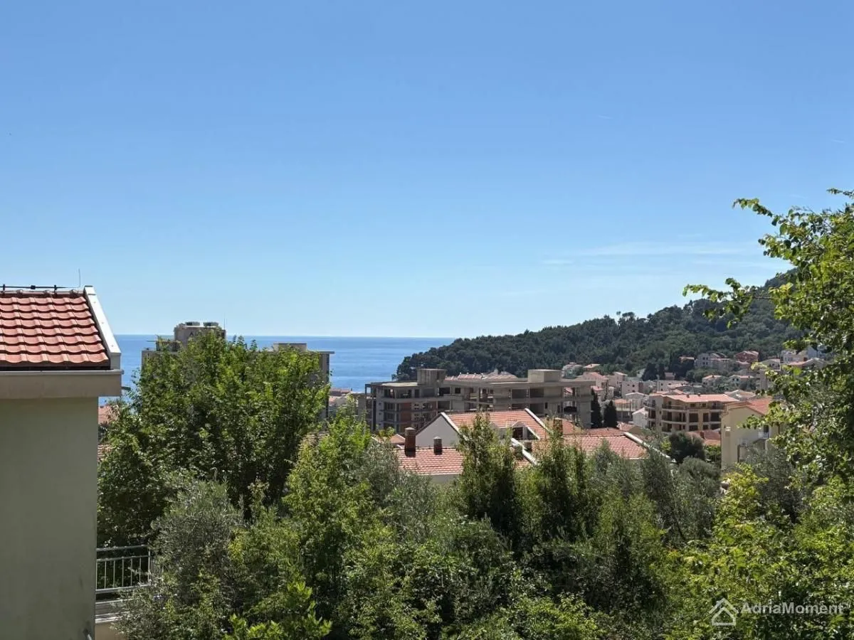 Sale, two bedroom apartment, 76m², Petrovac, Budva