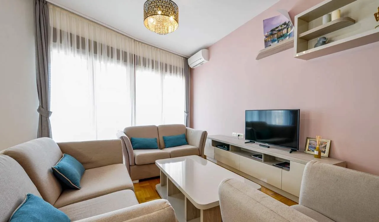 Prodaja, dvosoban stan, 88m², Bečići, Budva