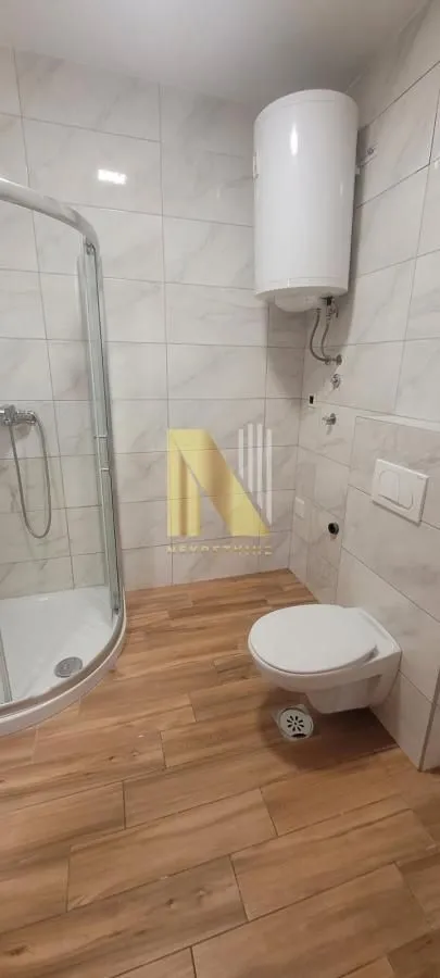 Prodaja, trosoban stan, 64m², Stari Majur, Petrovaradin