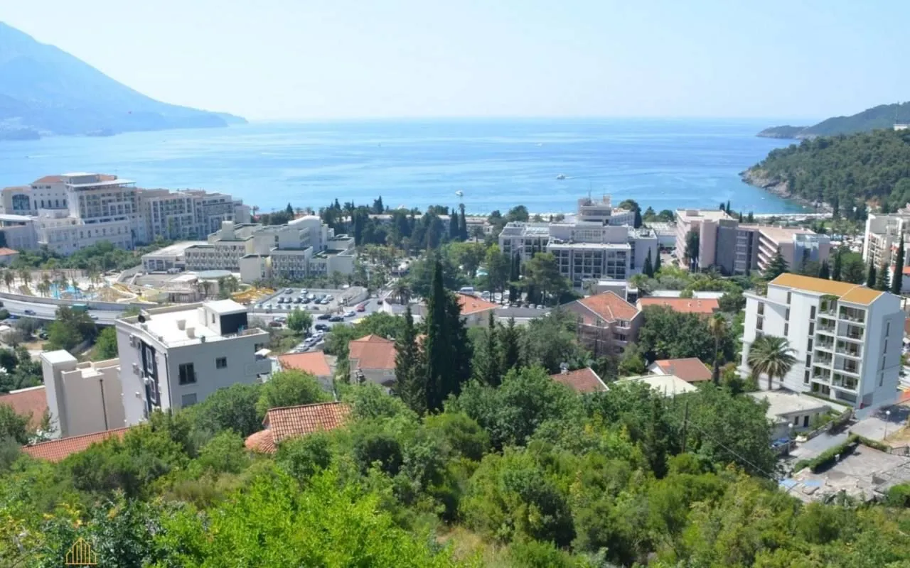 Sale, one bedroom apartment, 59m², Bečići, Budva