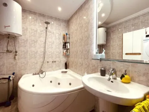 Rent, three bedroom apartment, 140m², Cerak, Beograd - image 18
