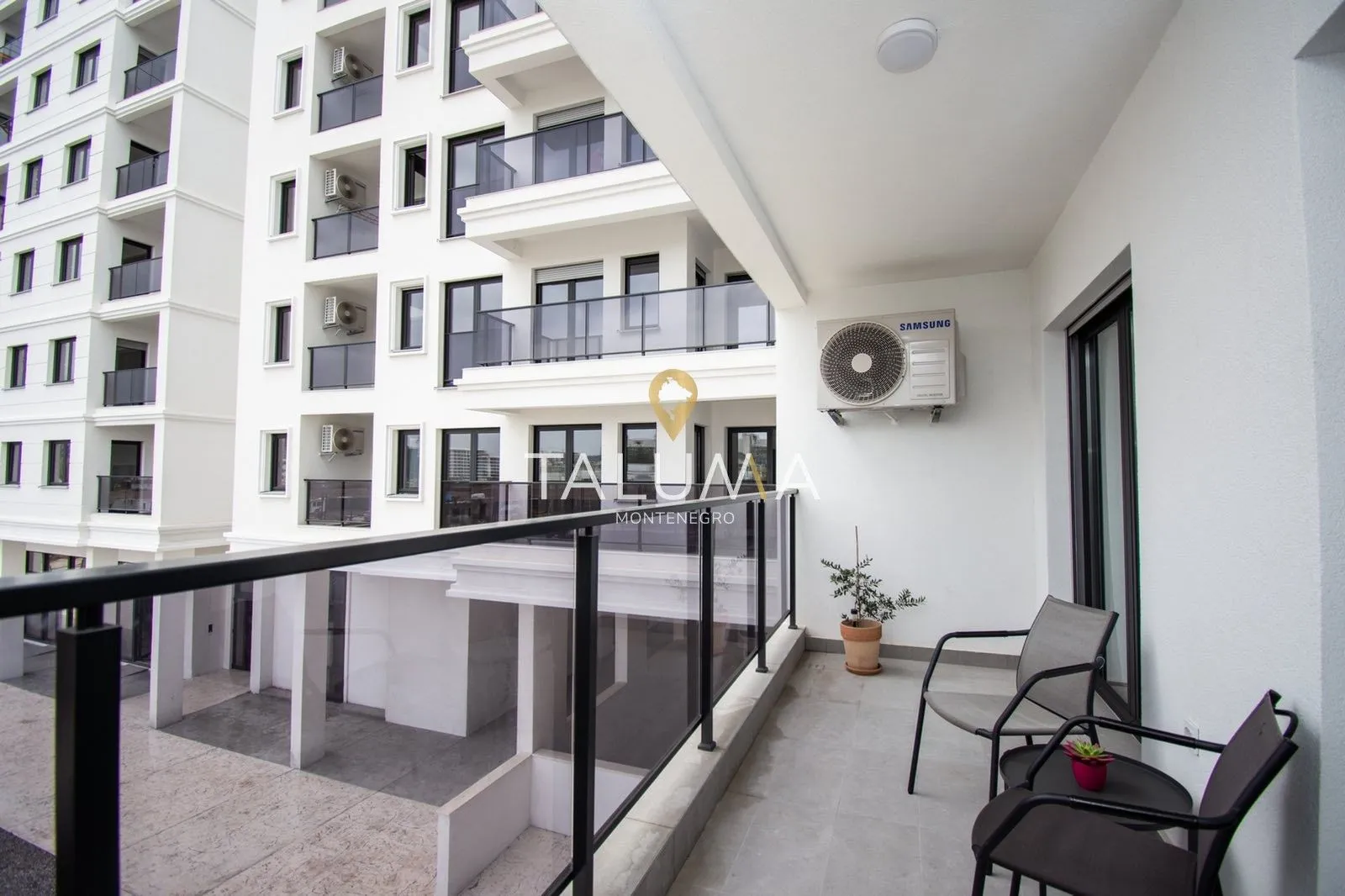 Izdavanje, jednosoban stan, 50m², Tološi, Podgorica
