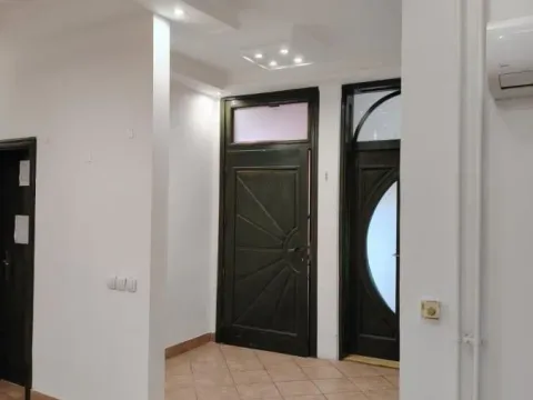 Rent, house, 128m², Centar, Novi Sad - image 5