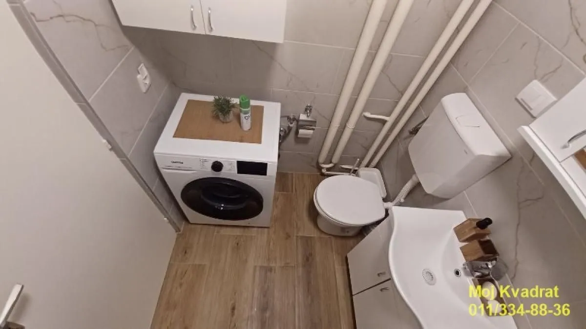 Izdavanje, dvosoban stan, 52m², Novi Beograd Blok 70, Novi Beograd Sve Podlokacije