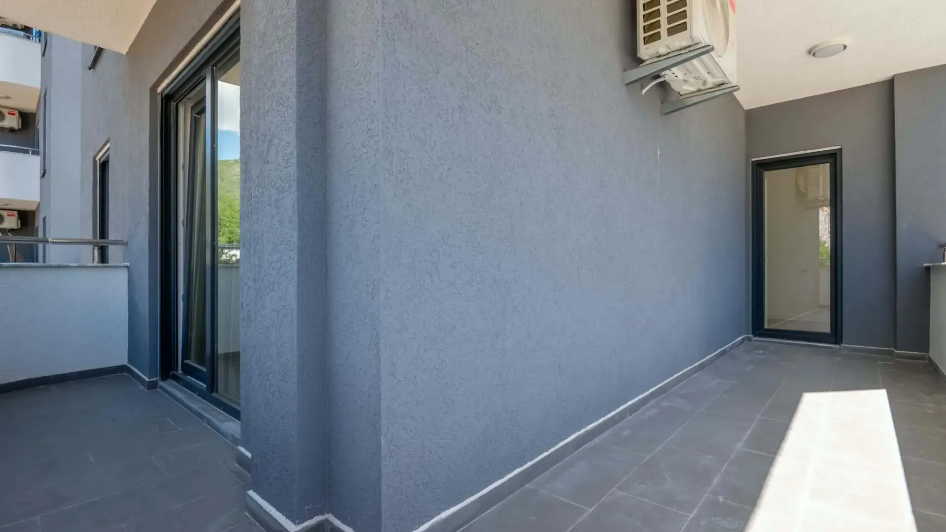 Sale, two bedroom apartment, 65m², Centar, Bar