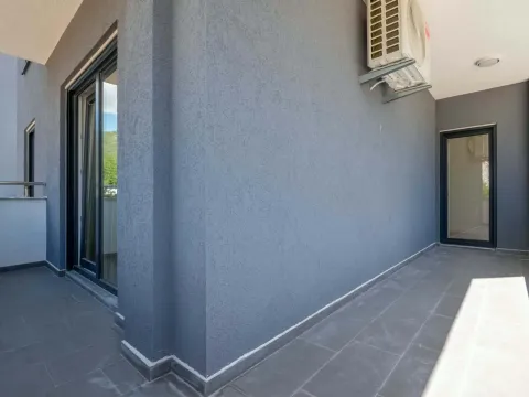 Sale, two bedroom apartment, 65m², Centar, Bar - image 13