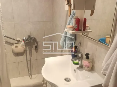 Prodaja, četvorosoban stan, 90m², Cerak, Beograd - image 13