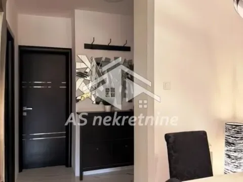 Izdavanje, dvosoban stan, 49m², Bulbulder, Zvezdara Sve Podlokacije - image 9