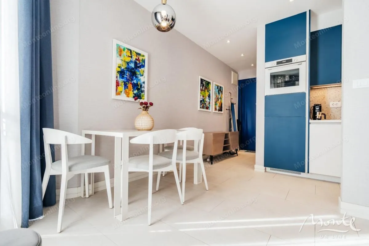 Prodaja, jednosoban stan, 45m², Tivat, Crna Gora