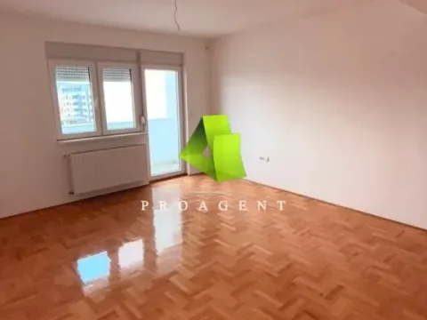 Prodaja, stan, 38m², Medijana, Niš - image 3