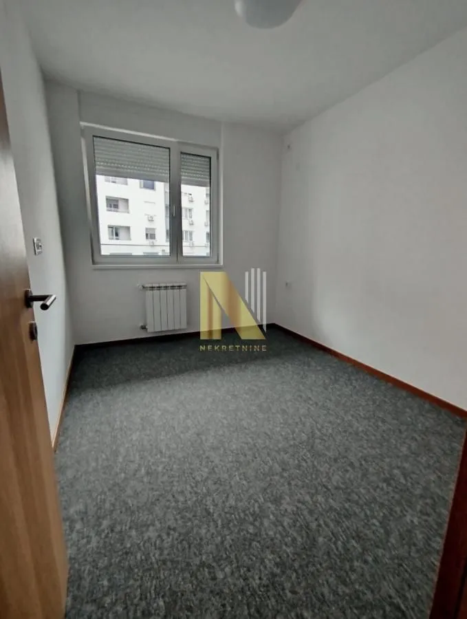 Rent, office space, 61m², Adamovićevo Naselje, Novi Sad Sve Podlokacije