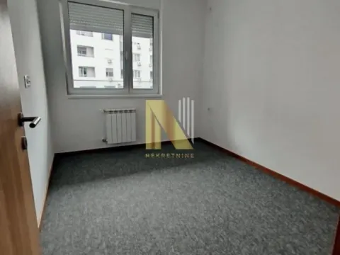 Rent, office space, 61m², Adamovićevo Naselje, Novi Sad Sve Podlokacije - image 4