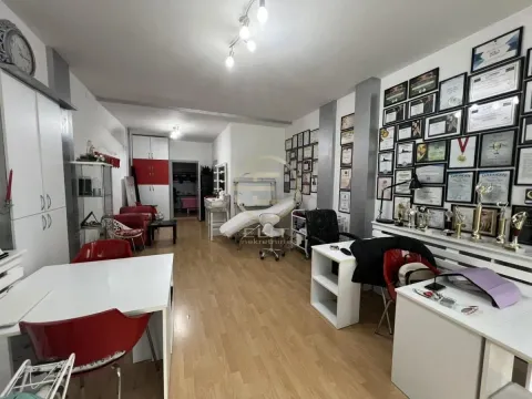 Sale, office space, 44m², Centar, Novi Sad - image 1