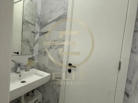 Rent, office space, 64m², Centar, Novi Sad - image 9