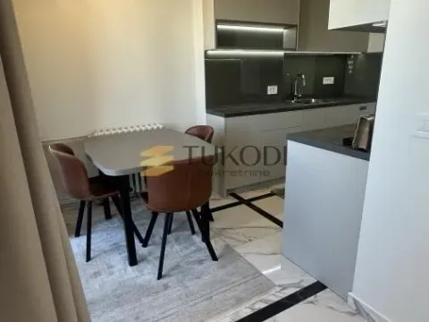 Izdavanje, trosoban stan, 67m², Tašmajdan, Palilula Sve Podlokacije - image 6