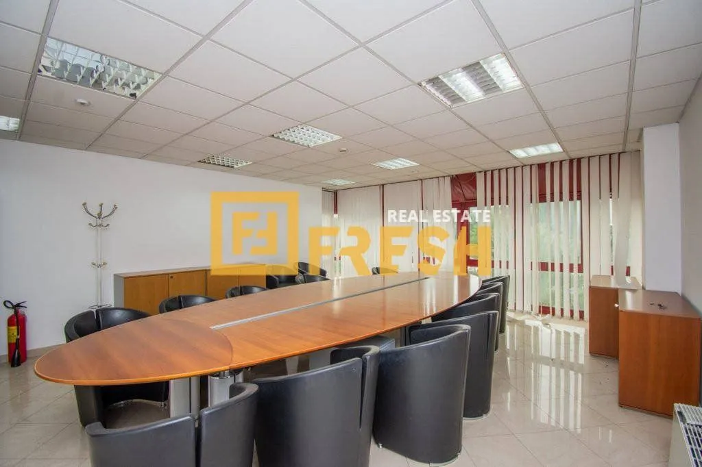 Rent, office space, 412m², Preko Morače, Podgorica