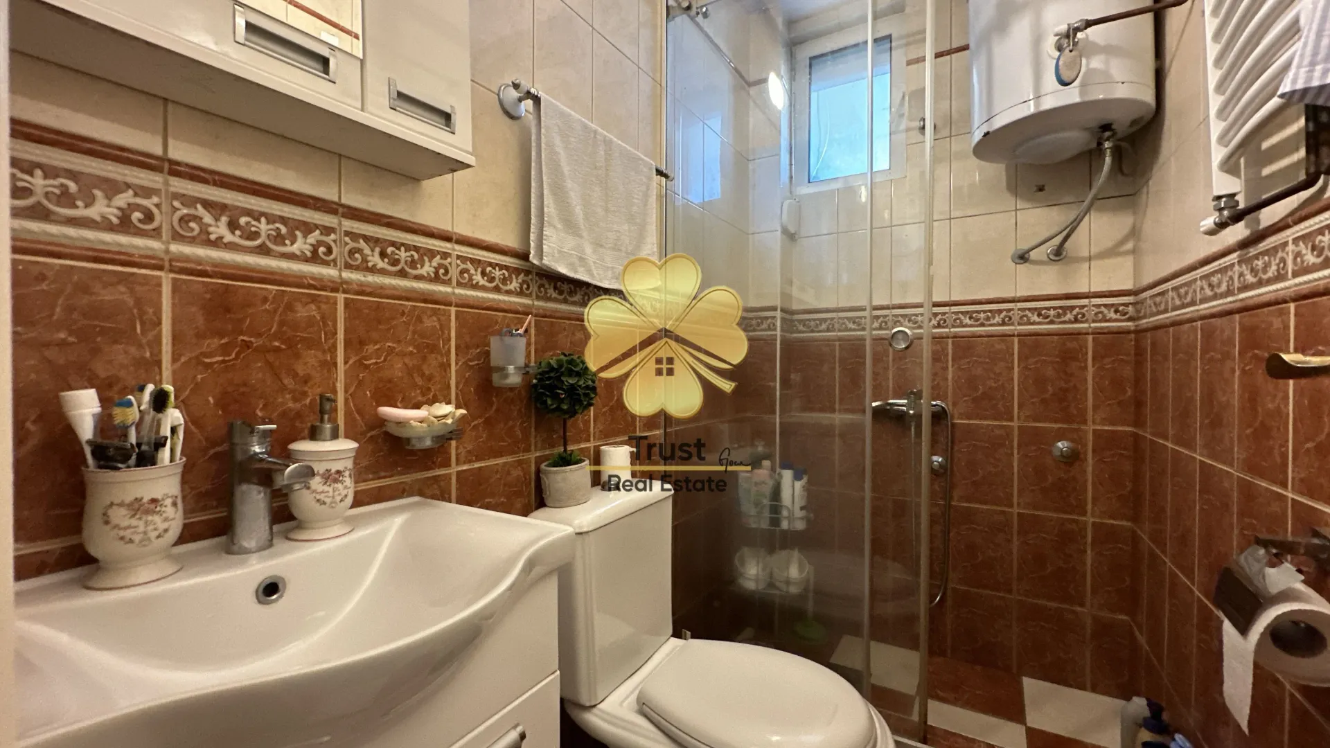 Rent, house, 250m², Donja Gorica, Podgorica