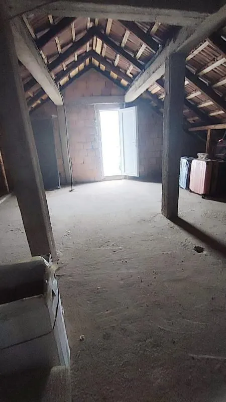 Sale, house, 196m², Čeluga, Bar