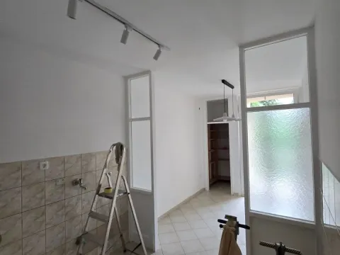 Izdavanje, dvosoban stan, 74m², Gintaš, Podgorica - image 7