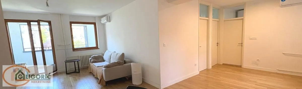 Prodaja, trosoban stan, 86m², Gundulićev Venac, Beograd