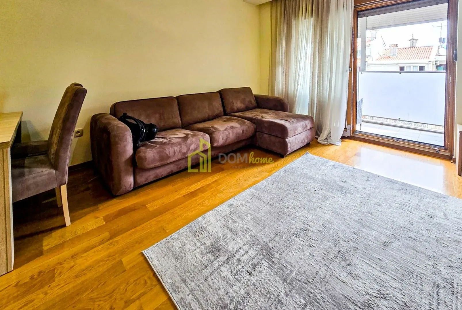 Izdavanje, trosoban stan, 95m², Momišići, Podgorica