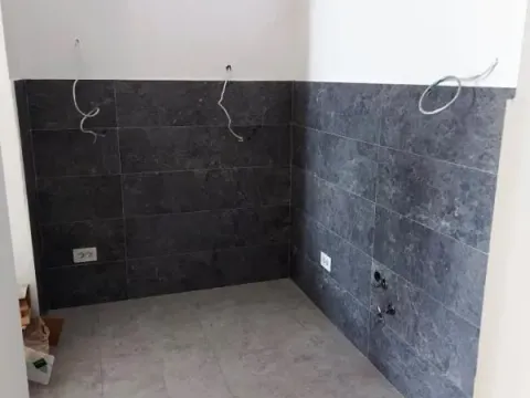 Izdavanje, poslovni prostor, 66m², Dom zdravlja, Niš - image 8