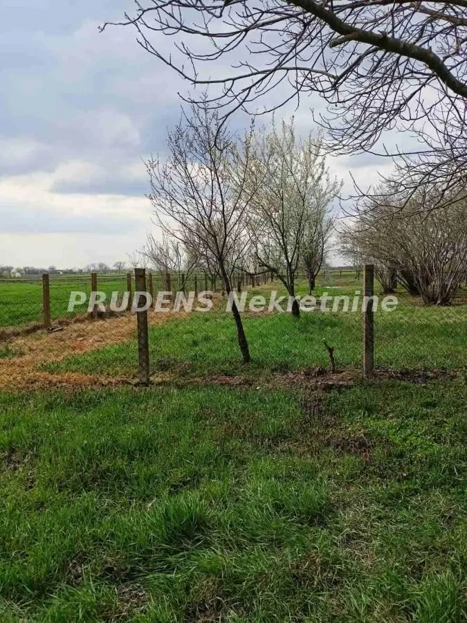 Sale, house, 40m², Sremski Mihaljevci, Pećinci