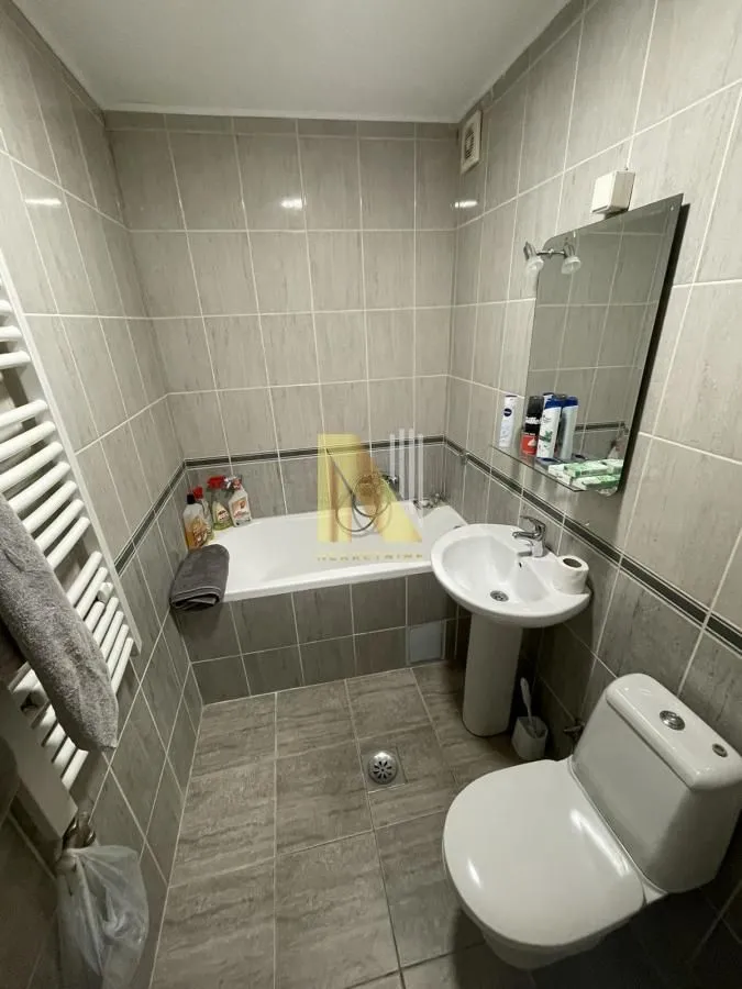 Izdavanje, dvosoban stan, 50m², Grbavica, Novi Sad Sve Podlokacije