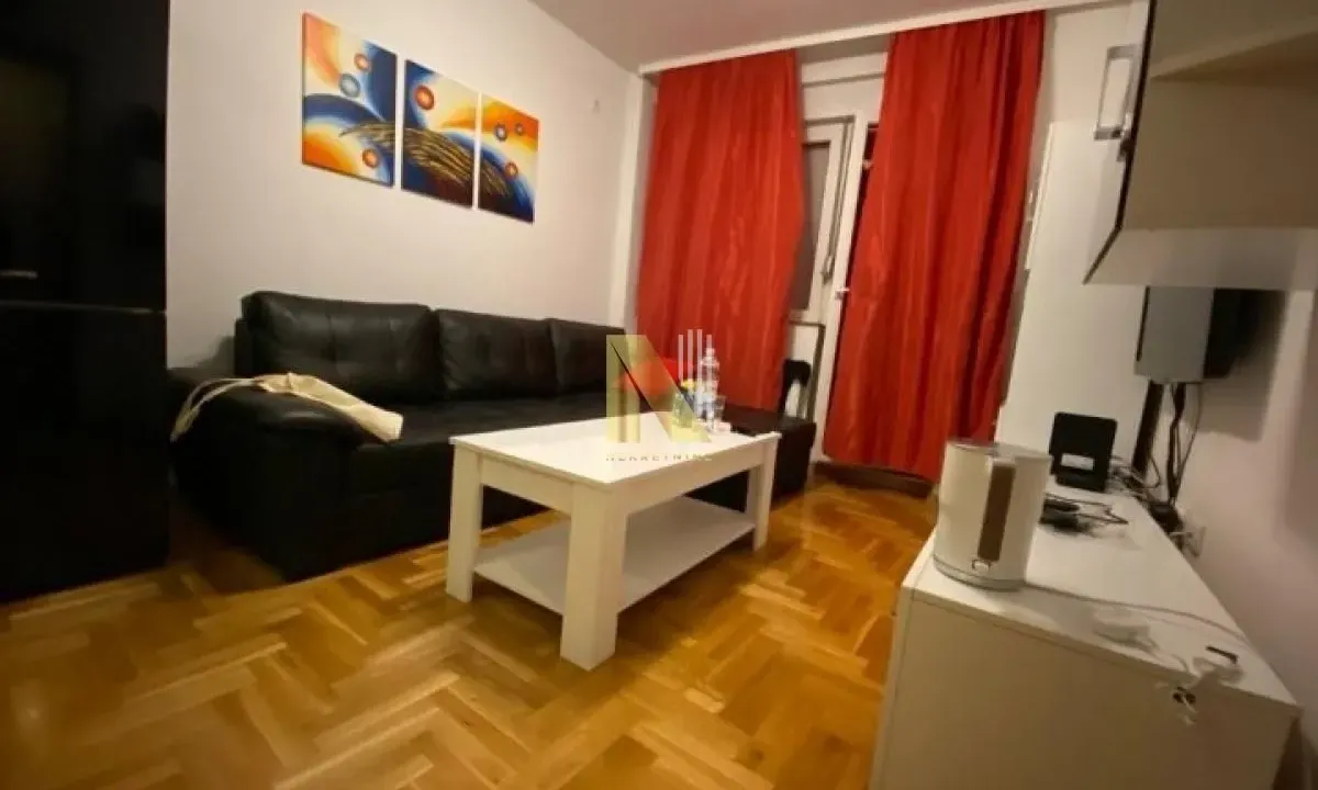 Izdavanje, dvosoban stan, 42m², Podbara, Novi Sad Sve Podlokacije